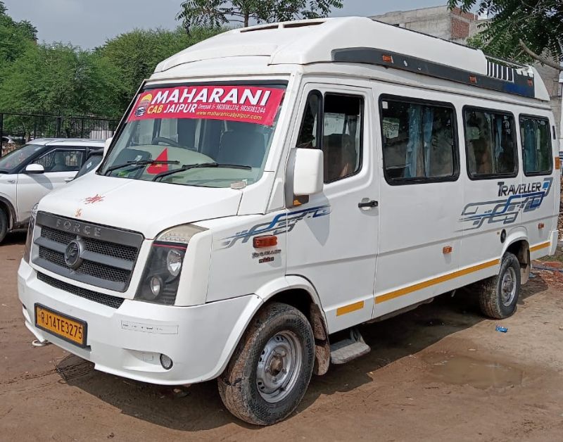 Tempo Travellers in Jaipur